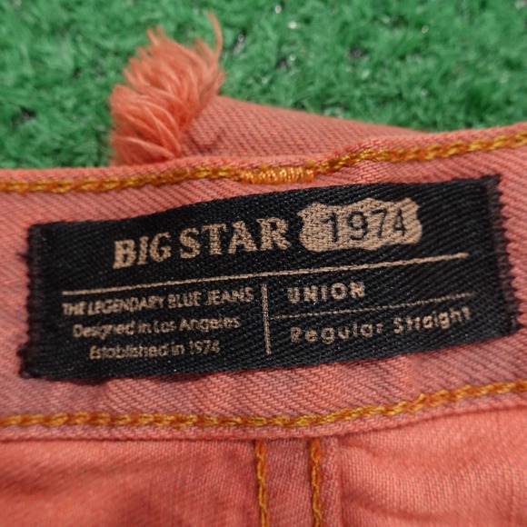 New! BIG STAR Boyfriend Shorts Womens Size L Orange Denim Fringe 35" Waist - Picture 7 of 9